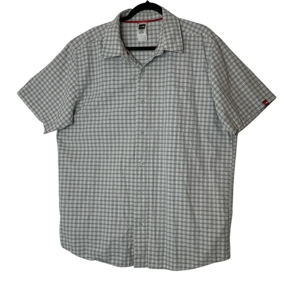 The NORTH FACE Men's XL Shirt Short Sleeves Button Up  Pockets‎ Plaid Outdoor
